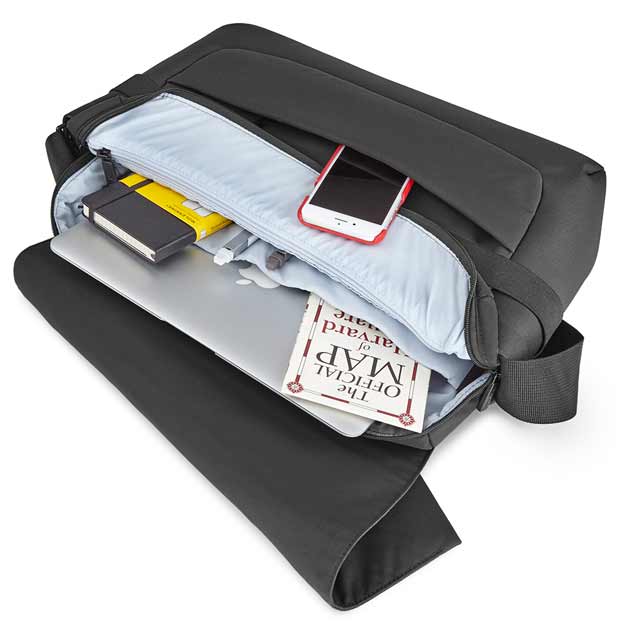 Moleskine ID Messenger Bag Black Gifts & Promo